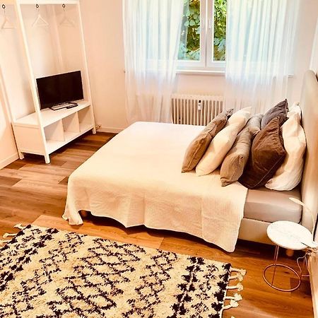 Gaestehaus Zur Uni Klinik Exklusives Apartment Mit Kueche Und Badezimmer Homburg  Dış mekan fotoğraf