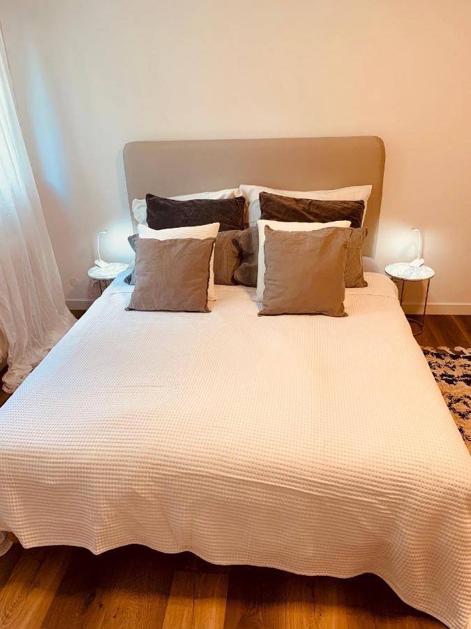 Gaestehaus Zur Uni Klinik Exklusives Apartment Mit Kueche Und Badezimmer Homburg  Dış mekan fotoğraf